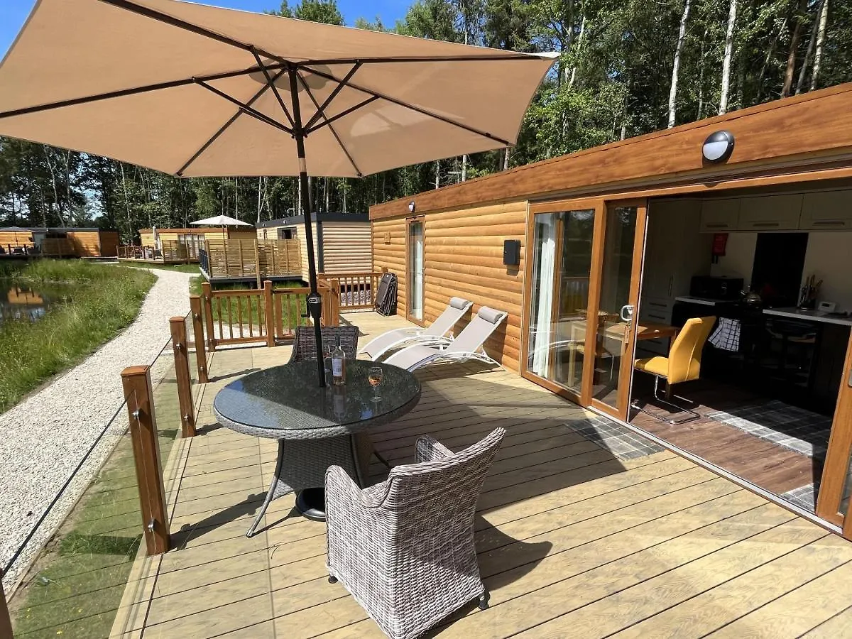 Oak Boutique Lodge Includes Hot Tub Air Con & Dog York Storbritannien